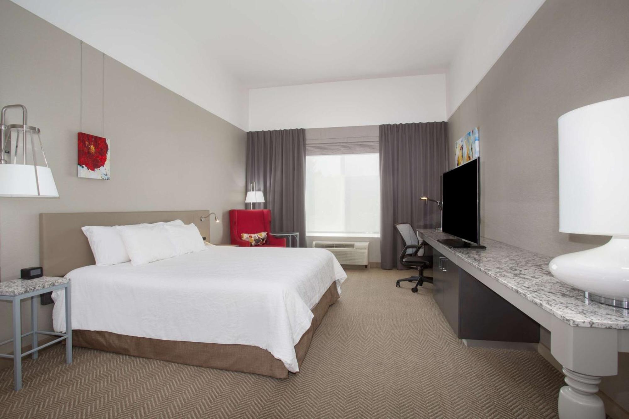 Premium King Room,1551479692:JPEG